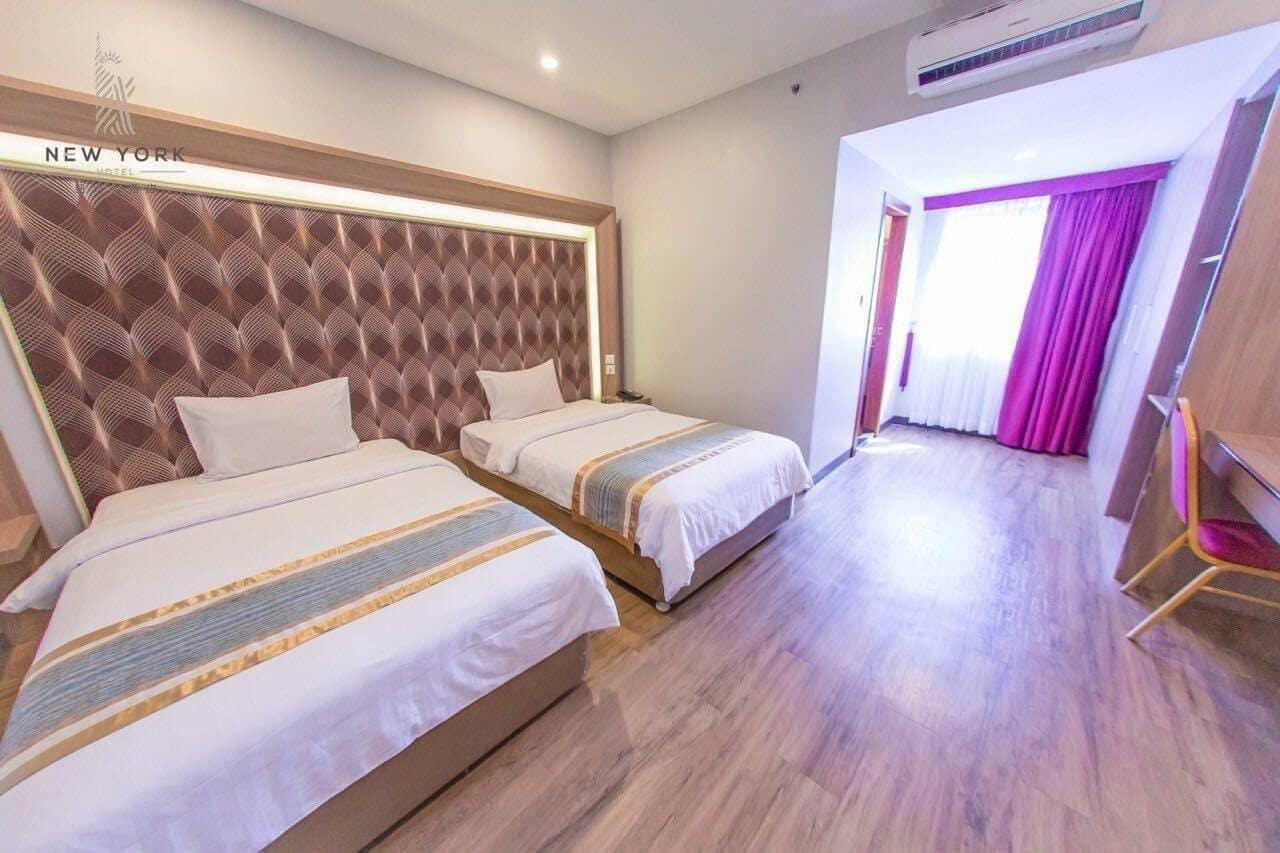 New York Hotel Phnom Pen Exterior foto