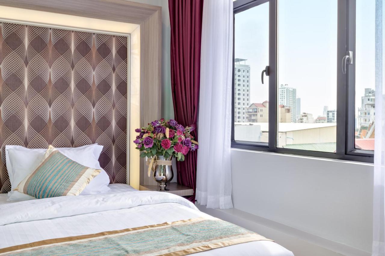 New York Hotel Phnom Pen Exterior foto