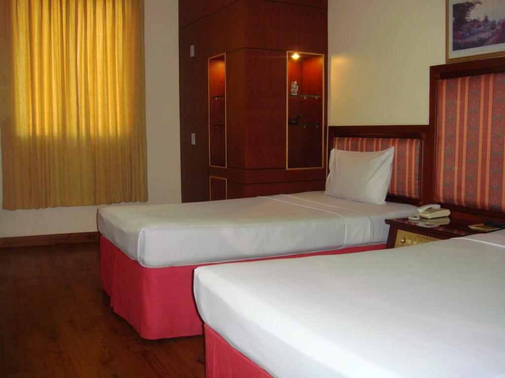 New York Hotel Phnom Pen Cameră foto